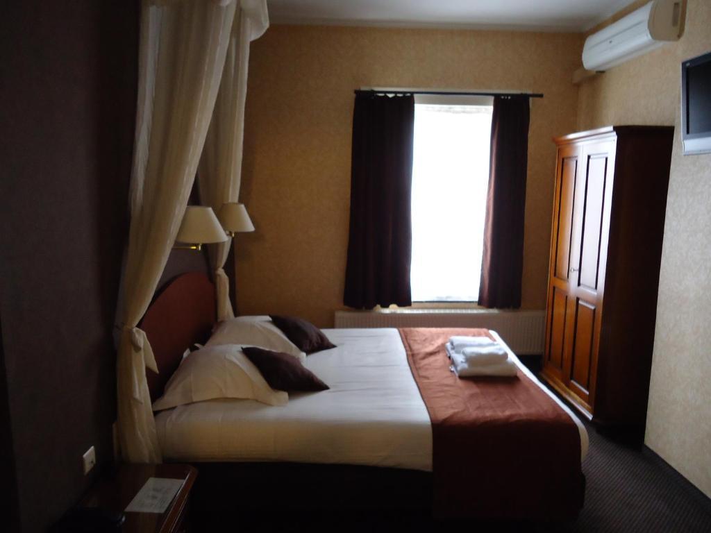 Hotel Groeninghe بروج المظهر الخارجي الصورة